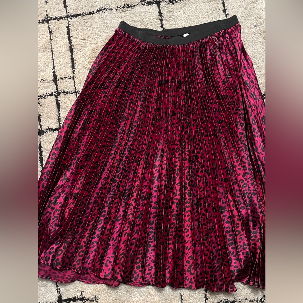 Leopard print skirt